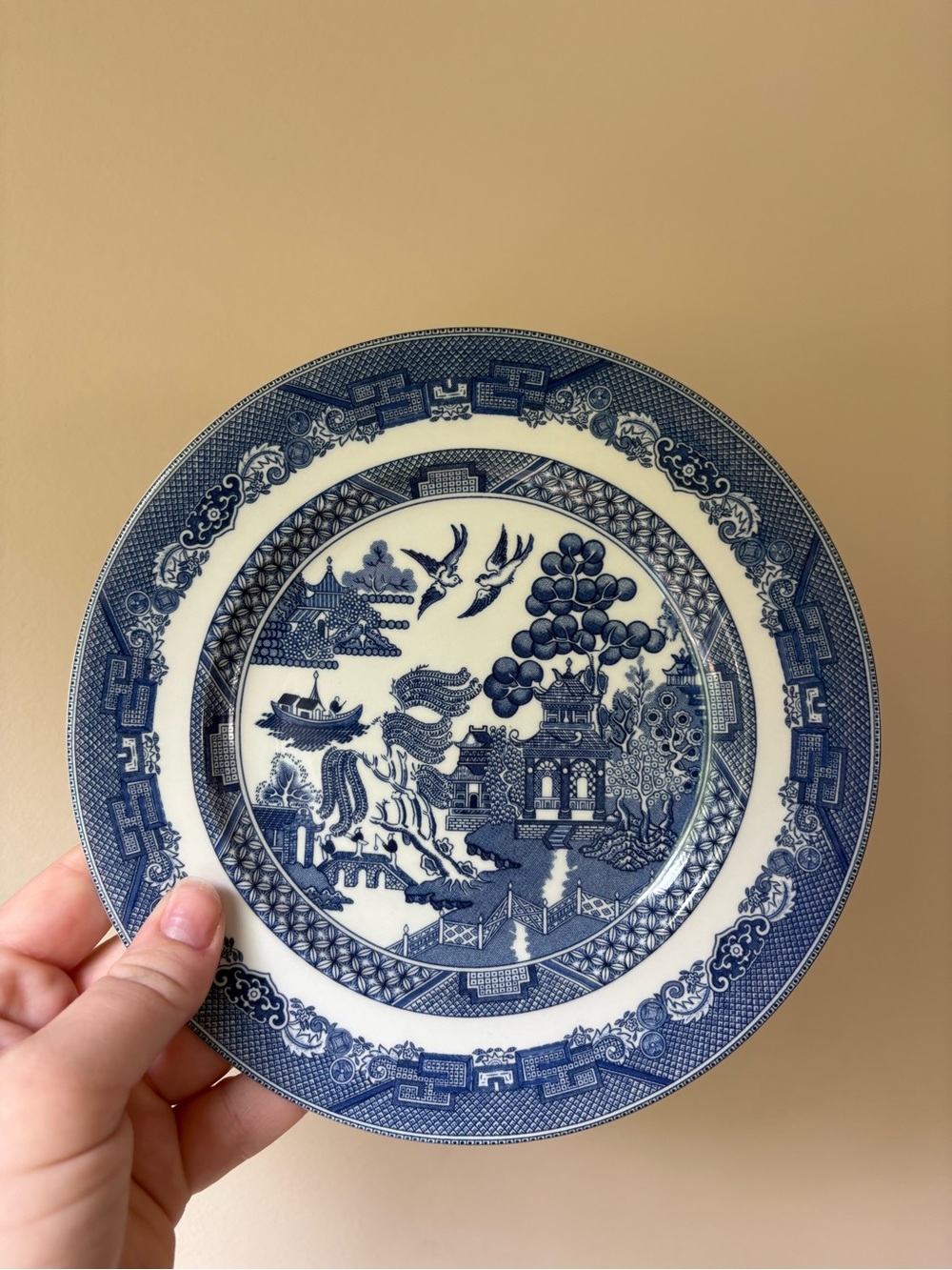 Johnson Bros Blue Willow Plate